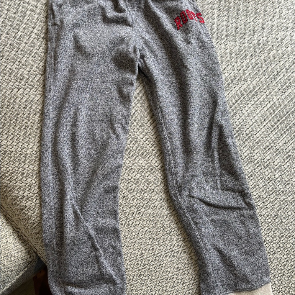 Roots Gray Sweatpants with Elastic Cuffs and Relaxed Fit